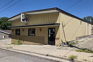 51 W Water St, Markesan, WI 53946 - Photo 1