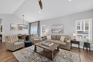 6727 Bellflower Pointe Dr, DeForest, WI 53532 - Photo 16