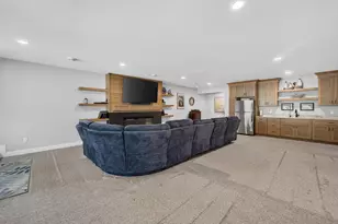 6727 Bellflower Pointe Dr, DeForest, WI 53532 - Photo 42