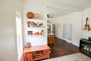 203 10th St, Baraboo, WI 53913 - Photo 6