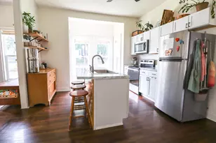 203 10th St, Baraboo, WI 53913 - Photo 10