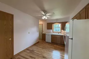 4509 Bunker Hill Ln, Madison, WI 53704 - Photo 12