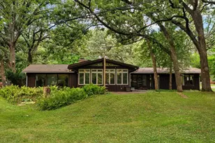 1750 E Ridge Rd, Beloit, WI 53511 - Photo 2