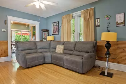 923 Highland Avenue, Beloit, WI 53511 - Photo 4