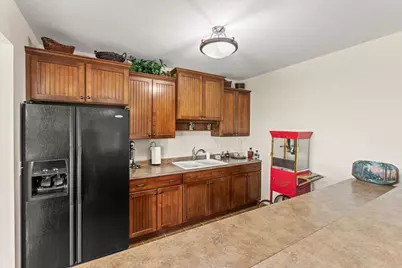 410 W Elroy Street, Elroy, WI 53929 - Photo 40