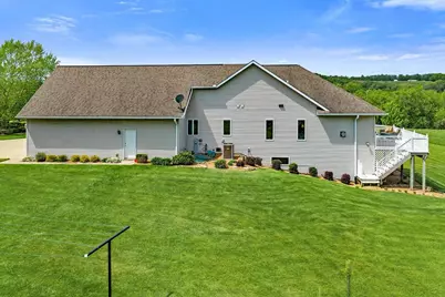 410 W Elroy Street, Elroy, WI 53929 - Photo 70