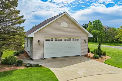 410 W Elroy Street, Elroy, WI 53929 - Photo 74