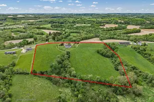 410 W Elroy St, Elroy, WI 53929 - Photo 66