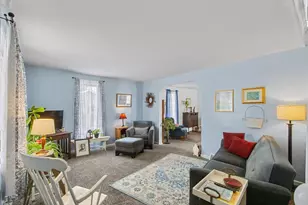 709 W Edgewater St, Portage, WI 53901 - Photo 10