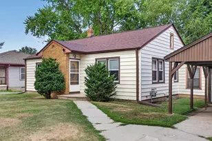 417 N Cedar St, Horicon, WI 53032 - Photo 26