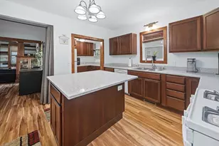 427 E Cook St, Portage, WI 53901 - Photo 10
