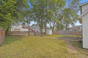 427 E Cook St, Portage, WI 53901 - Photo 6