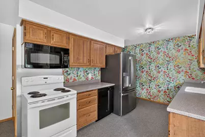 4 S Wright Road, Janesville, WI 53546 - Photo 14