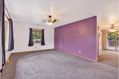 4 S Wright Road, Janesville, WI 53546 - Photo 6