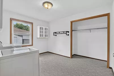 4 S Wright Road, Janesville, WI 53546 - Photo 20