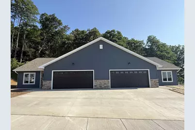 1083 Rusalka Circle, Reedsburg, WI 53959 - Photo 4