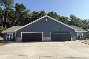 1083 Rusalka Cir, Reedsburg, WI 53959 - Photo 4