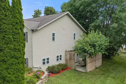 1106 20th Street, Baraboo, WI 53913 - Photo 14