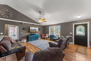 1106 20th St, Baraboo, WI 53913 - Photo 16