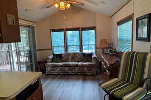 351 Skyline Dr, Edgerton, WI 53534 - Photo 8