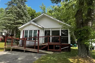 351 Skyline Dr, Edgerton, WI 53534 - Photo 1