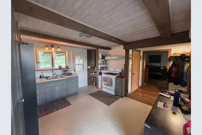 3710 Johnson Drive, Deerfield, WI 53531 - Photo 8