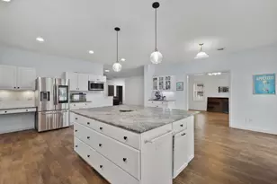 700 Paradise Dr, Stoughton, WI 53589 - Photo 12