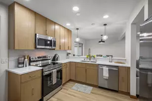 7026 Heather Glen Dr, Madison, WI 53719 - Photo 12