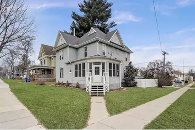 401 W Conant Street, Portage, WI 53901 - Photo 2