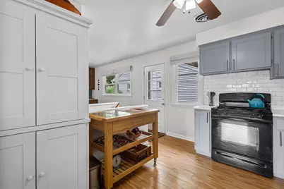 110 Buckingham Lane, Madison, WI 53714 - Photo 10