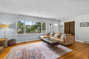 110 Buckingham Ln, Madison, WI 53714 - Photo 6