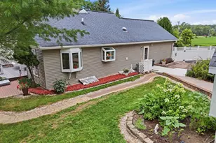 W6479 Gem Ave, Endeavor, WI 53930 - Photo 6