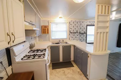 W5631 State Rd 33 Road #25, La Crosse, WI 54601 - Photo 8