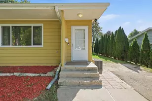 304 St Teresa Terrace, Monona, WI 53716 - Photo 6