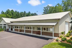 E6789 Loop Rd, Reedsburg, WI 53959 - Photo 4