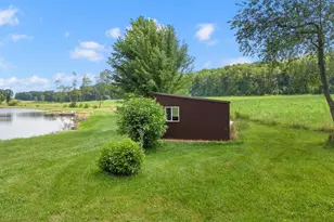 E6789 Loop Rd, Reedsburg, WI 53959 - Photo 8