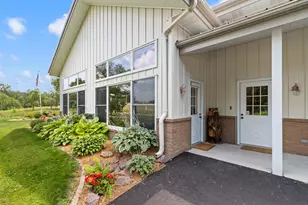 E6789 Loop Rd, Reedsburg, WI 53959 - Photo 14