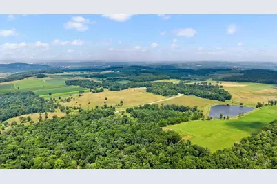 E6789 Loop Road, Reedsburg, WI 53959 - Photo 10