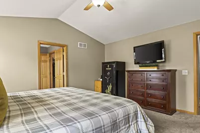 1904 Nighthawk Lane, Sauk City, WI 53583 - Photo 18