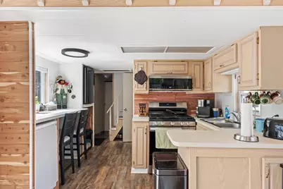 112 Wood Haven Drive #30, Lake Delton, WI 53965 - Photo 4