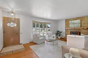 520 6th St, Waunakee, WI 53597 - Photo 6