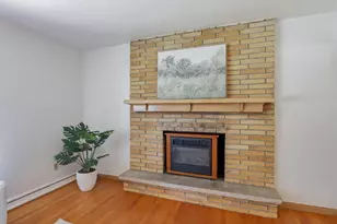 520 6th St, Waunakee, WI 53597 - Photo 8