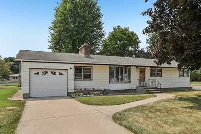520 6th Street, Waunakee, WI 53597 - Photo 1