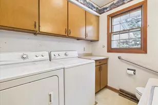 105 Holman Rd, Deerfield, WI 53531 - Photo 24