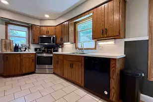 1518 23rd Ave, Monroe, WI 53566 - Photo 12