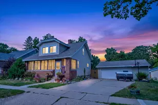 712 Doty St, Edgerton, WI 53534 - Photo 2