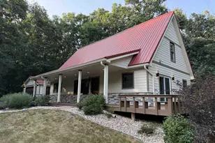 E9420 Wildflower Dr, Reedsburg, WI 53959 - Photo 2