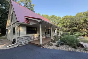 E9420 Wildflower Dr, Reedsburg, WI 53959 - Photo 6