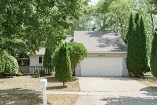 3517 Manchester Rd, Madison, WI 53719 - Photo 2