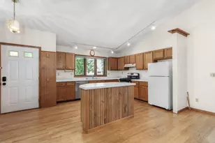 3517 Manchester Rd, Madison, WI 53719 - Photo 6